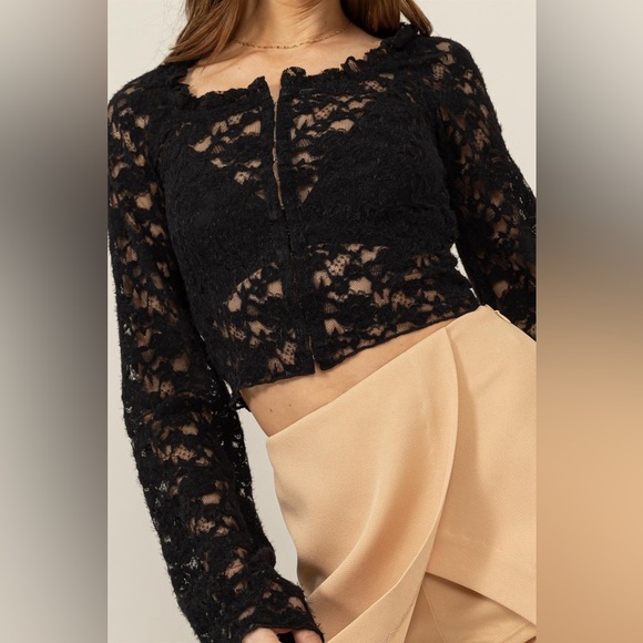 22B. Lace Long Sleeve Hook & Eye Front Closure - Black - Picture 2 of 5